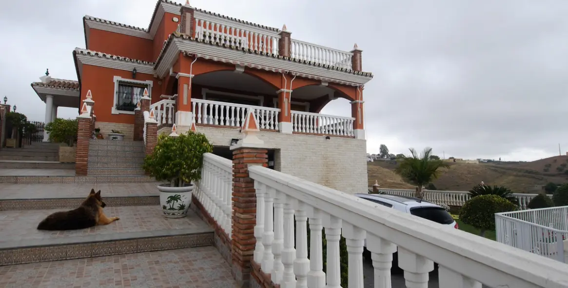 Venta de finca - cortijo en La Cala de Mijas 2