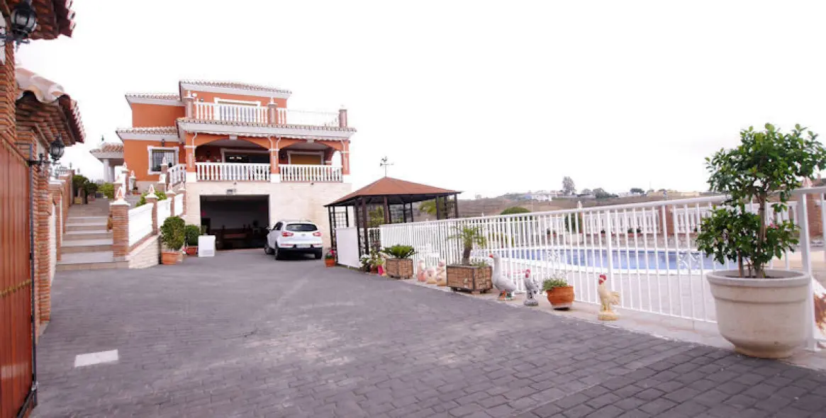 Venta de finca - cortijo en La Cala de Mijas 12