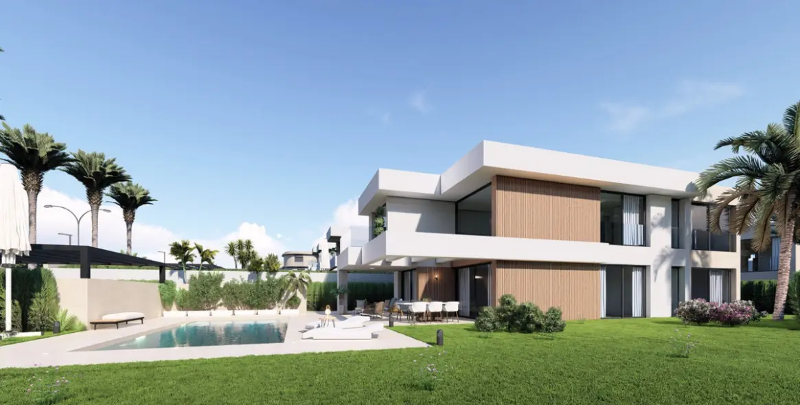 Venta de villa independiente en La Duquesa 12
