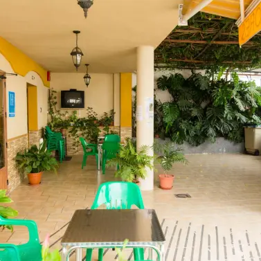 Продажа отеля в Tolox