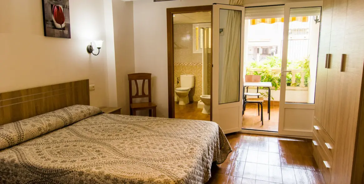 Sale of hotel in Tolox 31