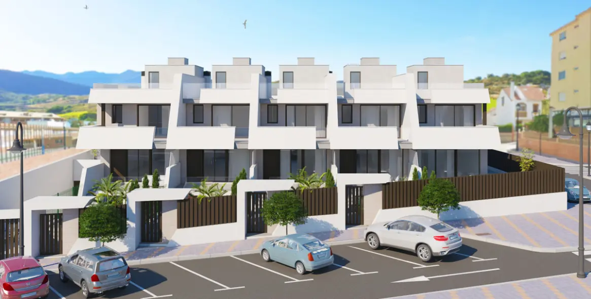 Sale of townhouse in Fuengirola 1