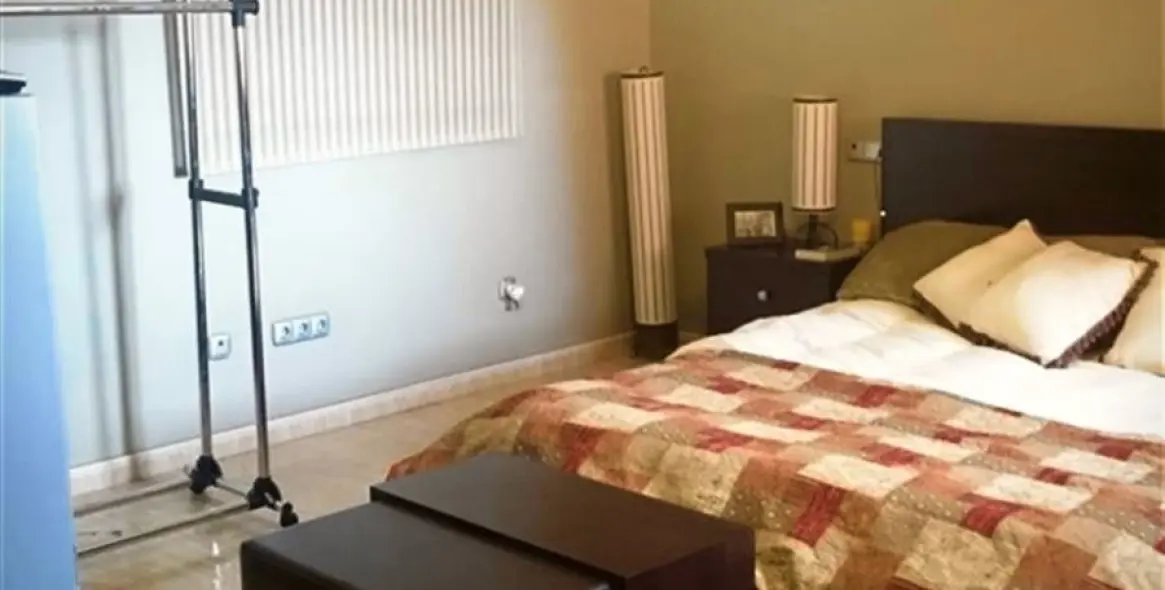 Продажа  отдельно стоящей виллы в Mijas Costa 34