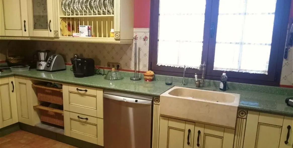 Sale of detached villa in Mijas Costa 10