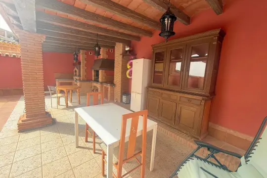 Image 4 thumb
