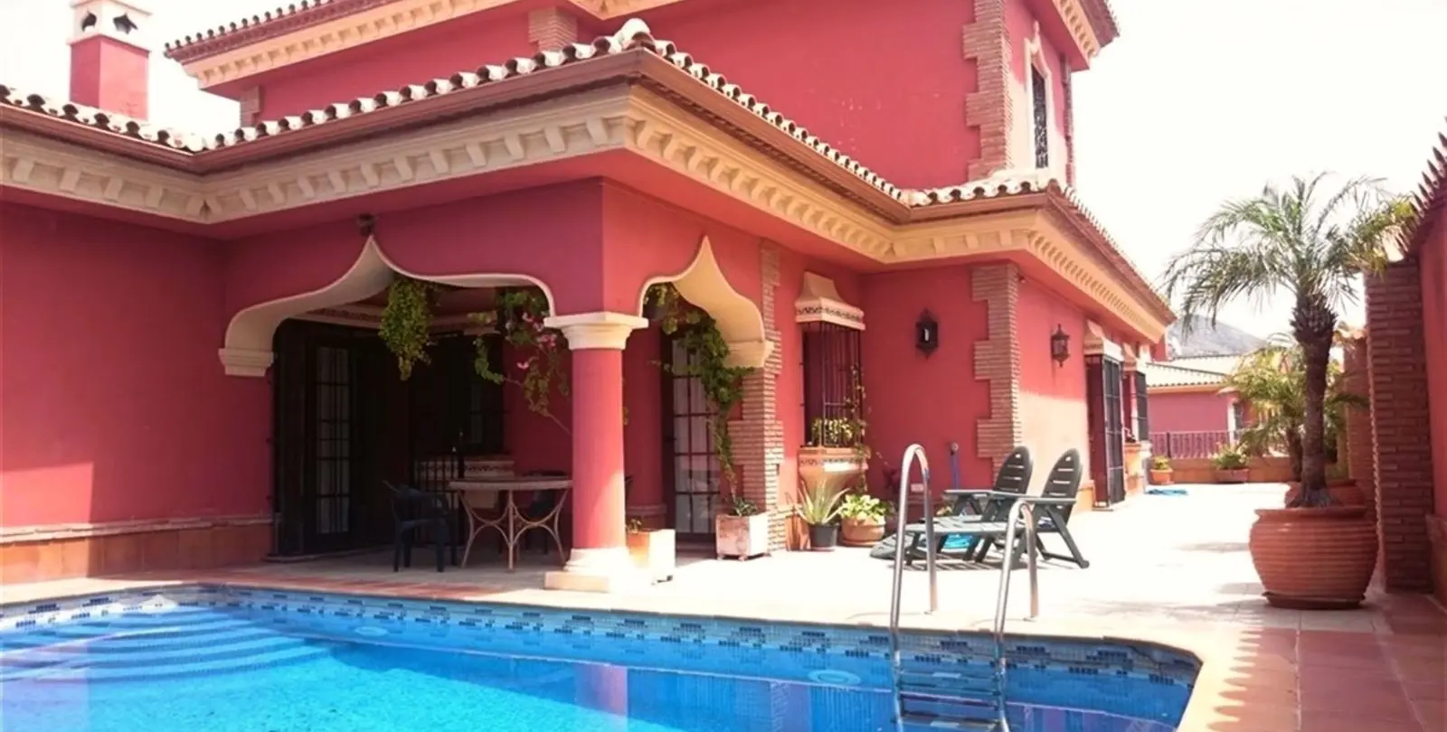 Продажа  отдельно стоящей виллы в Mijas Costa 8