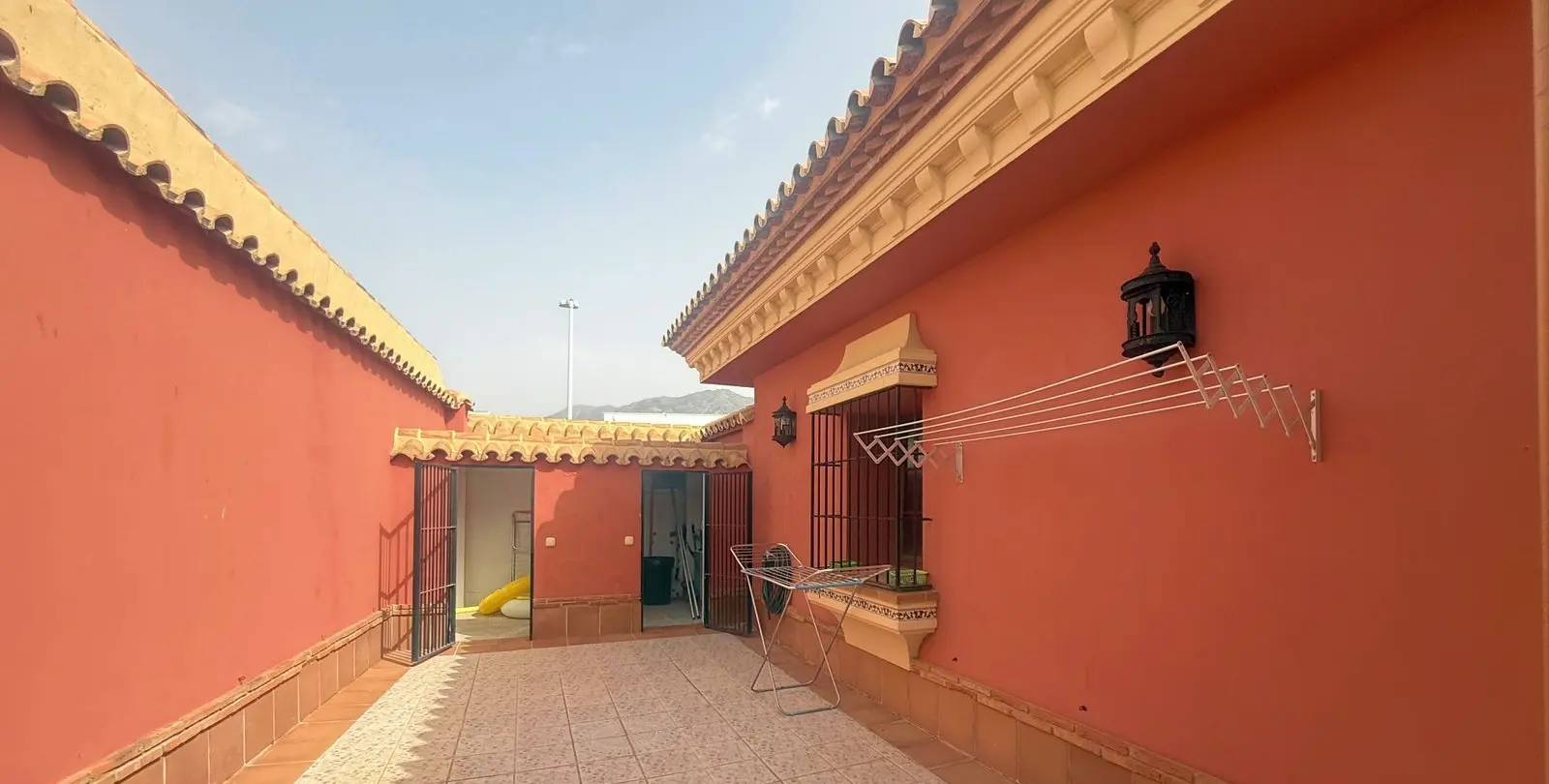 Продажа  отдельно стоящей виллы в Mijas Costa 75