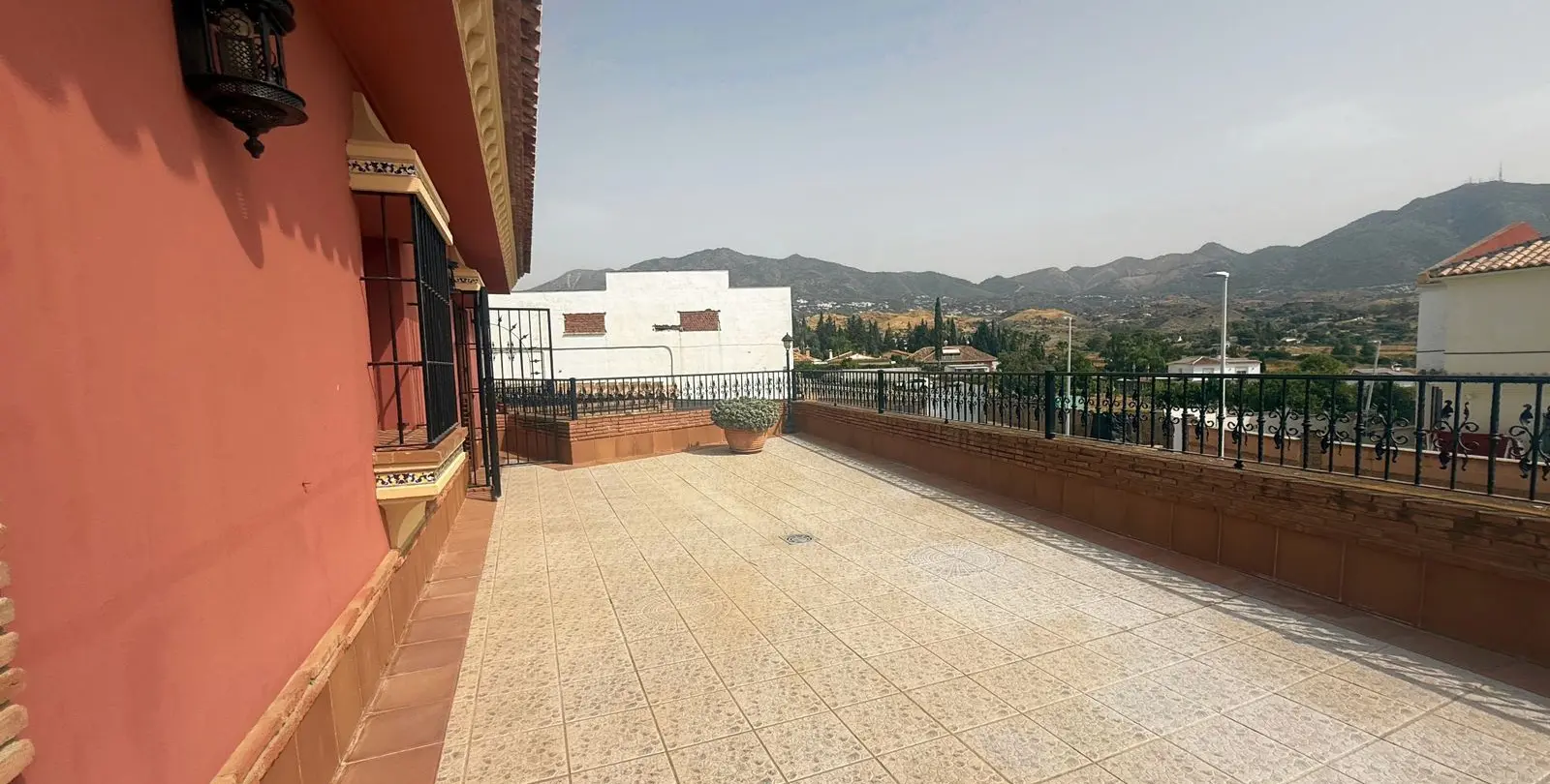 Продажа  отдельно стоящей виллы в Mijas Costa 78