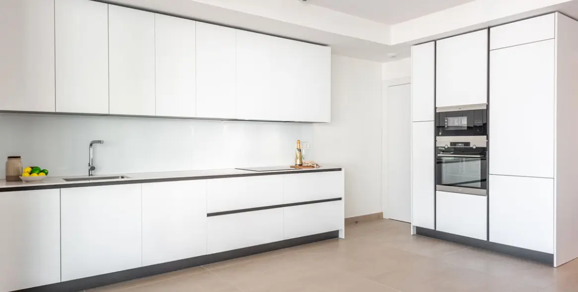 Продажа двухуровневого пентхауса в Carvajal 9