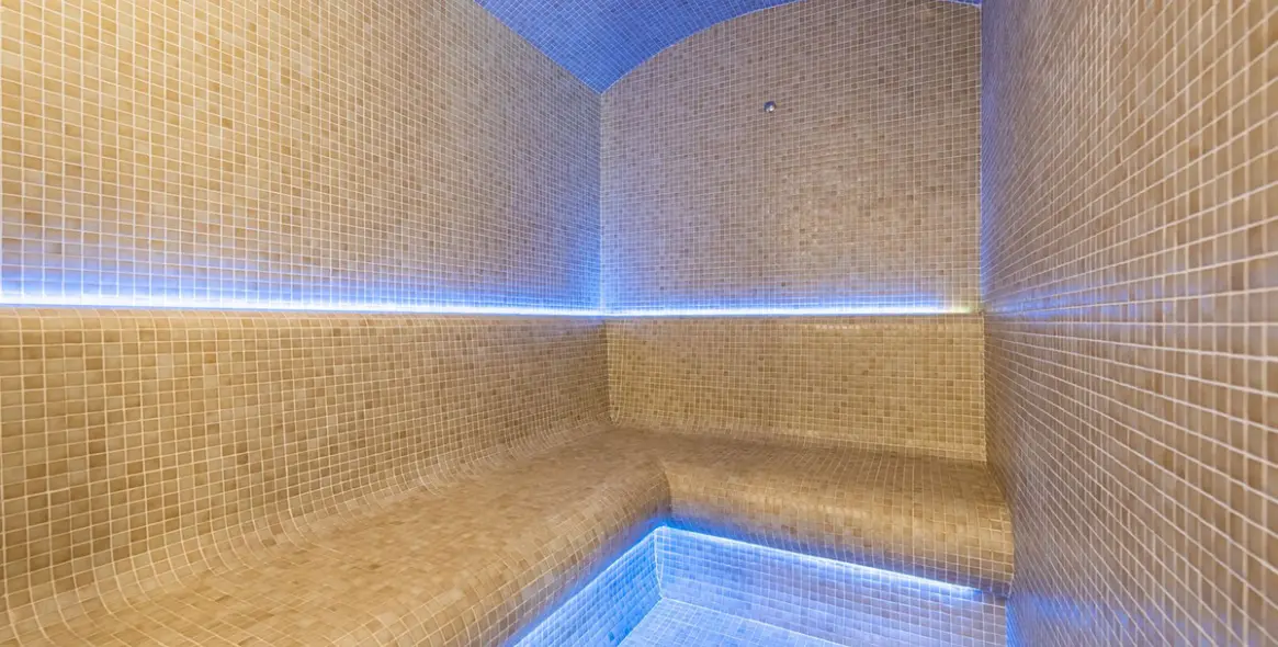 Продажа двухуровневого пентхауса в Carvajal 18