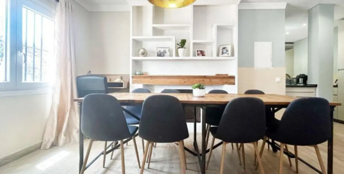 Продажа  отдельно стоящей виллы в Benahavís (район Benahavís) 2