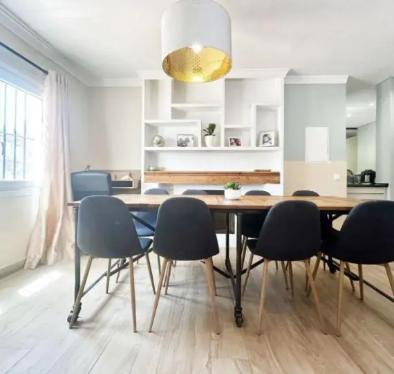 Oтдельно стоящая вилла R4836139