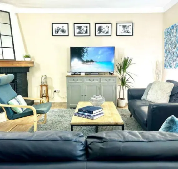 Oтдельно стоящая вилла R4836139