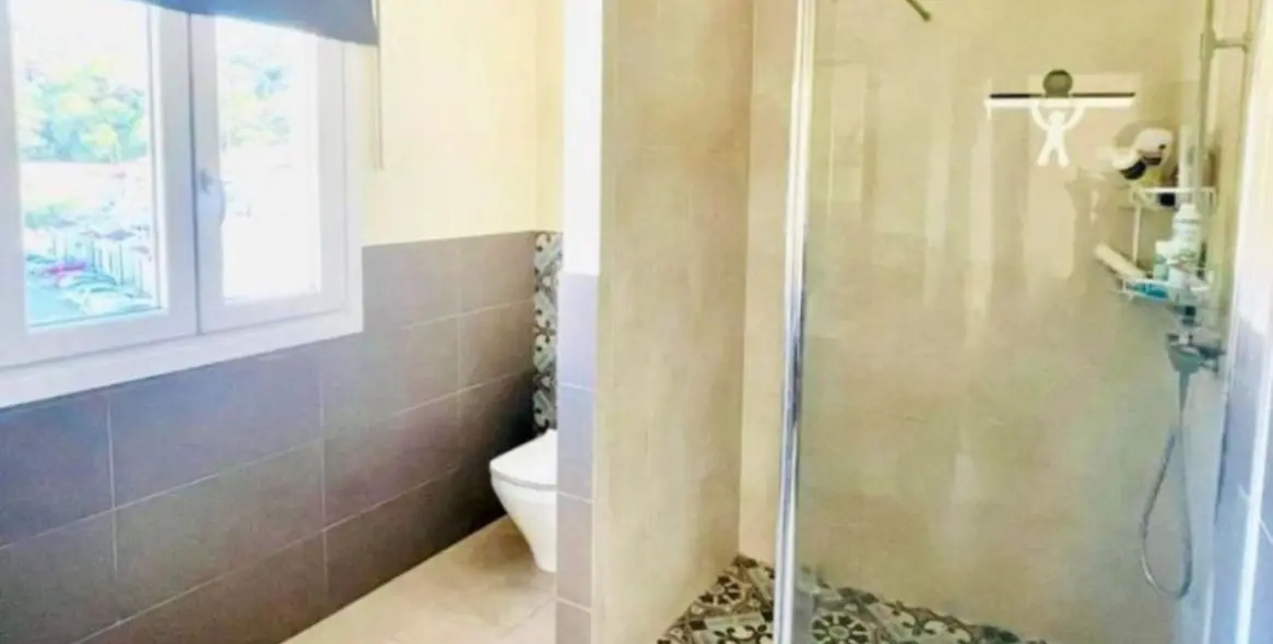 Продажа  отдельно стоящей виллы в Benahavís (район Benahavís) 9