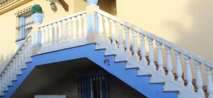 Venta de restaurante en Estepona 2