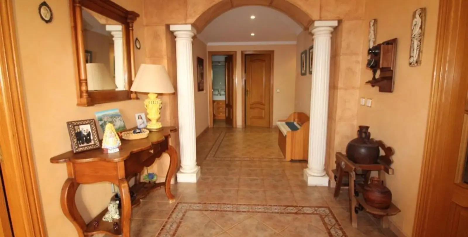 Продажа ресторана в Estepona 9
