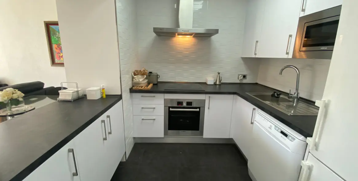 Продажа апартаментов на среднем этаже в Fuengirola 4