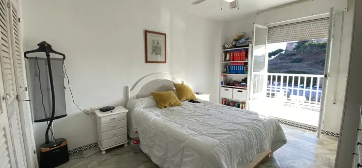 Venta de apartamento en planta media en Fuengirola 4