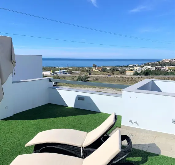 Sale of detached villa in Nerja