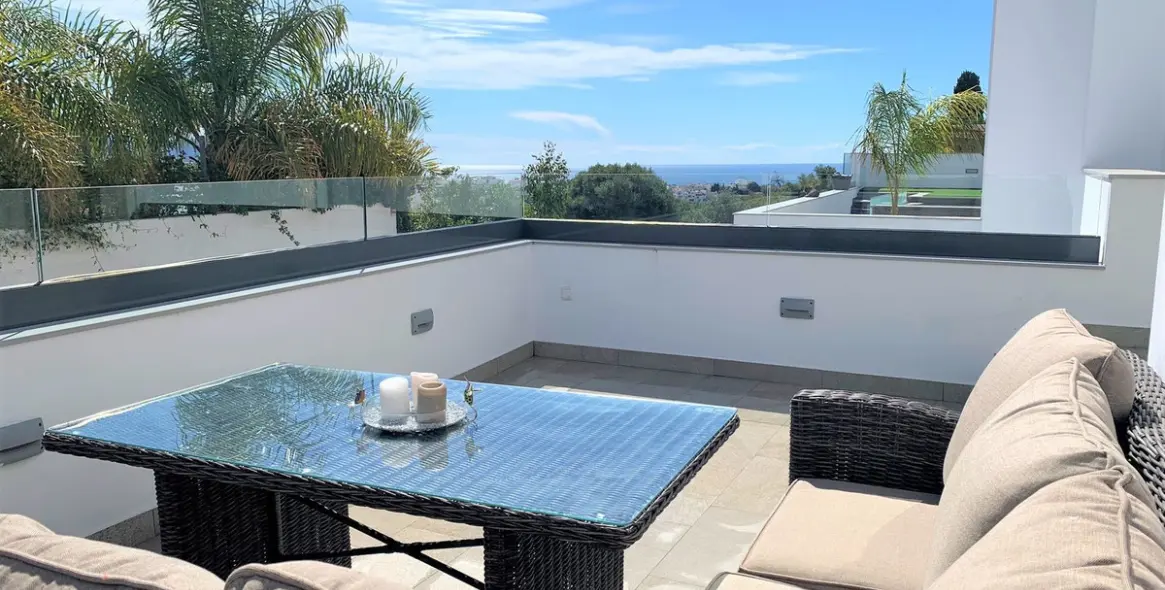 Sale of detached villa in Nerja 14