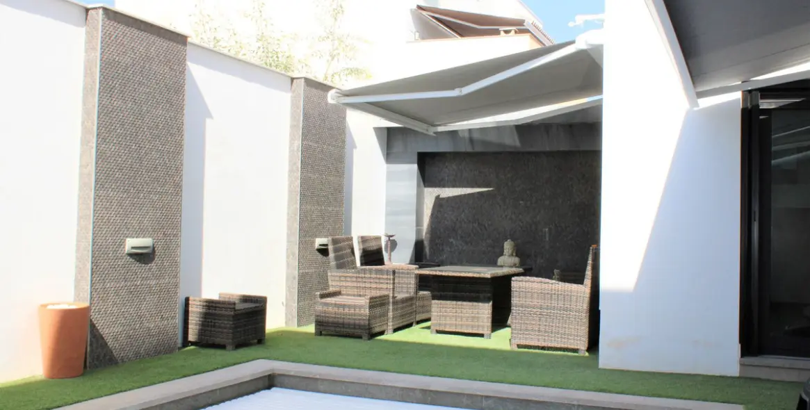 Продажа  отдельно стоящей виллы в Nerja 22