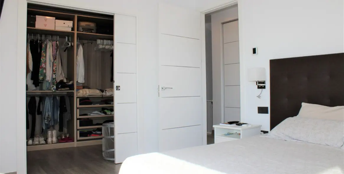 Продажа  отдельно стоящей виллы в Nerja 27