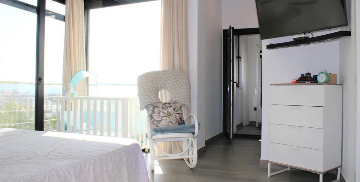 Продажа  отдельно стоящей виллы в Nerja 28