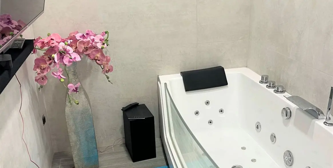 Продажа  отдельно стоящей виллы в Nerja 32