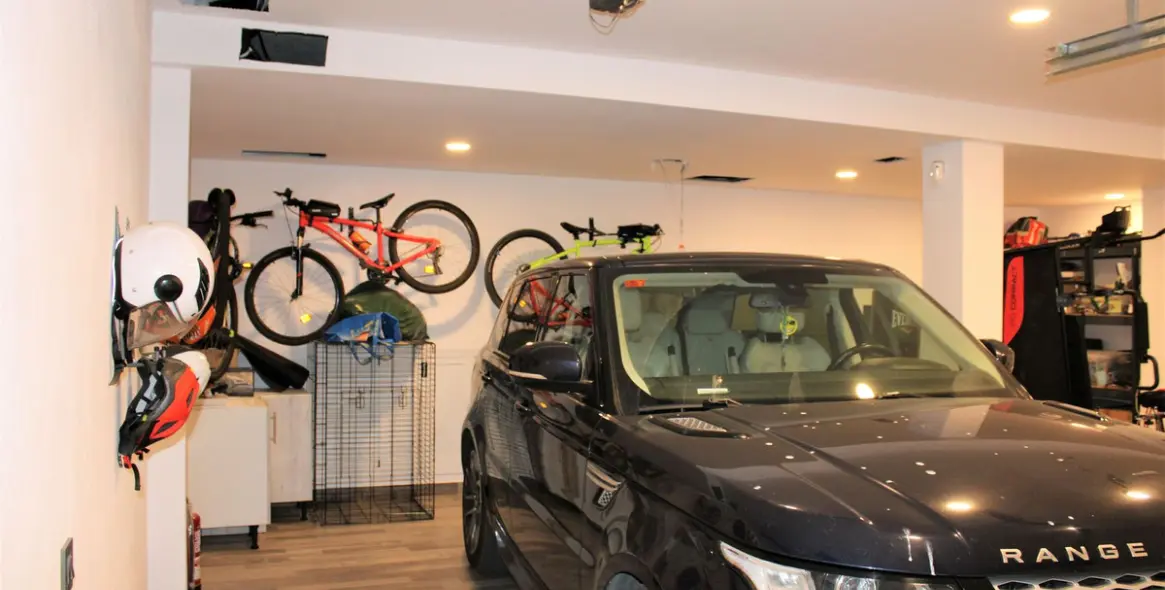 Продажа  отдельно стоящей виллы в Nerja 45