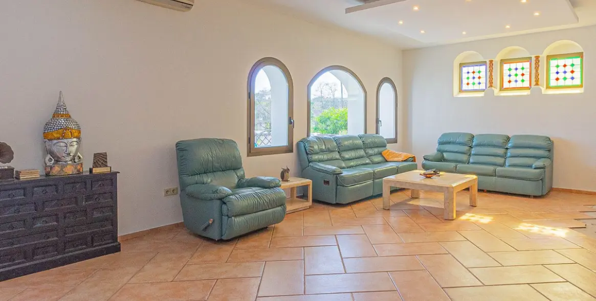 Продажа  отдельно стоящей виллы в Sotogrande 6