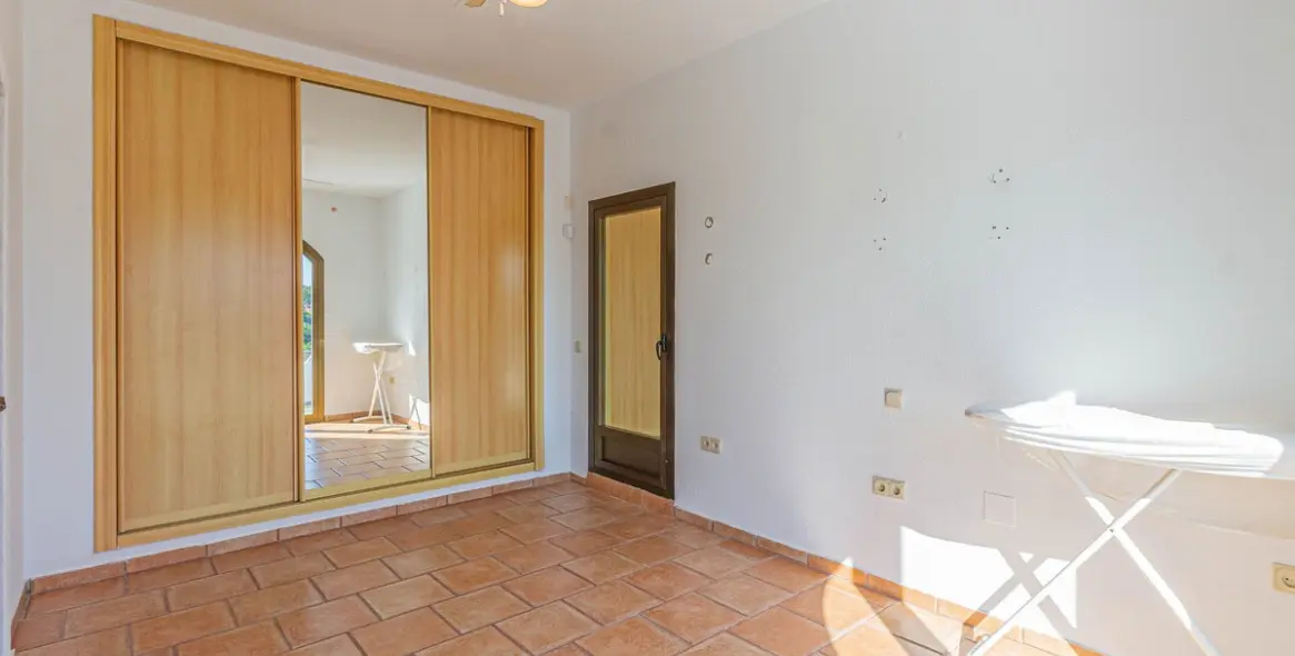 Продажа  отдельно стоящей виллы в Sotogrande 14