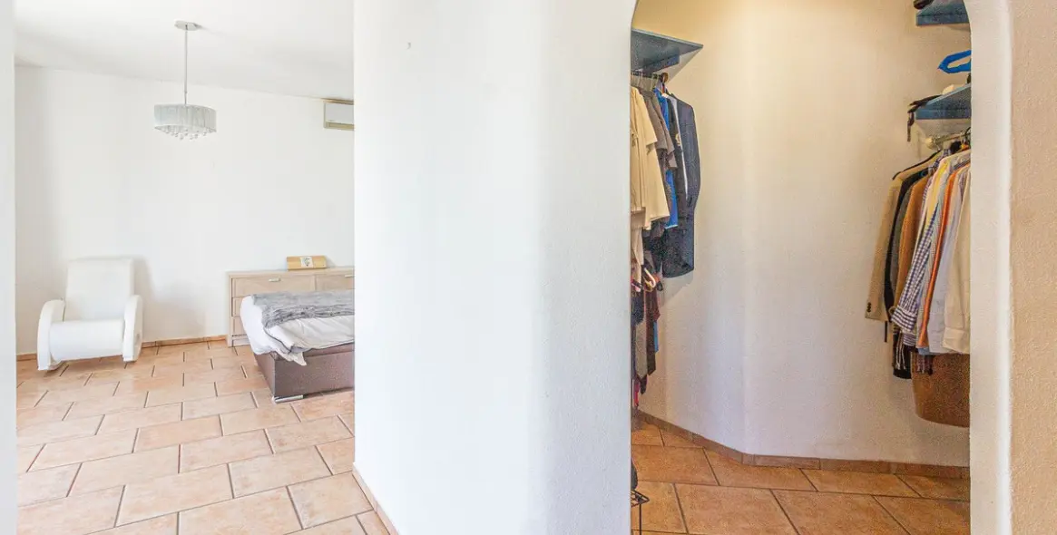 Продажа  отдельно стоящей виллы в Sotogrande 16