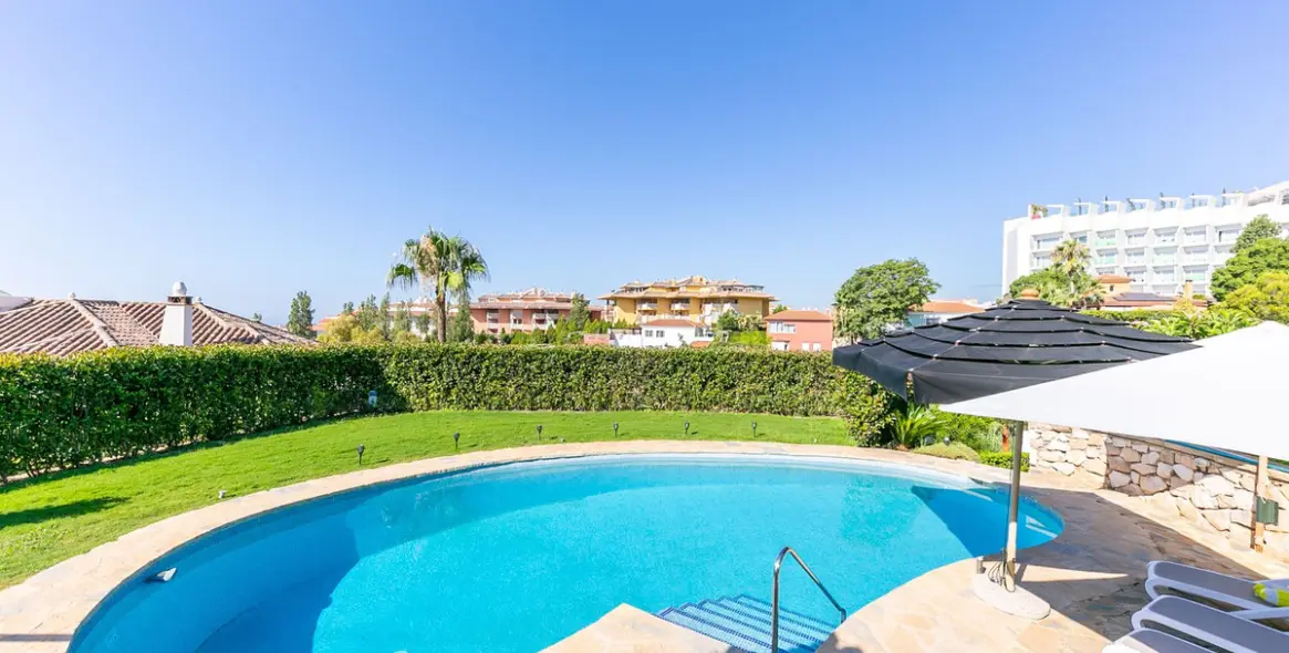 Продажа  отдельно стоящей виллы в Benalmadena 6