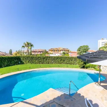 Venta de villa independiente en Benalmadena