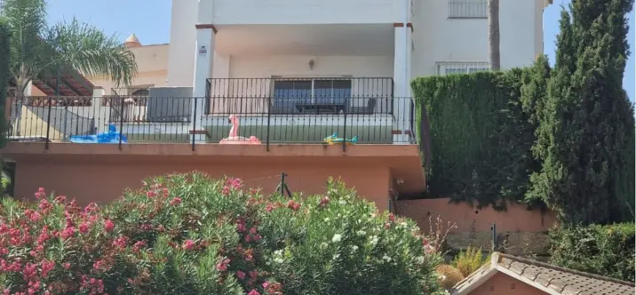 Продажа  отдельно стоящей виллы в Cerros del Aguila 3