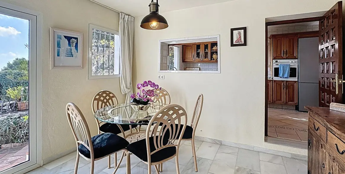 Продажа  отдельно стоящей виллы в Mijas 8