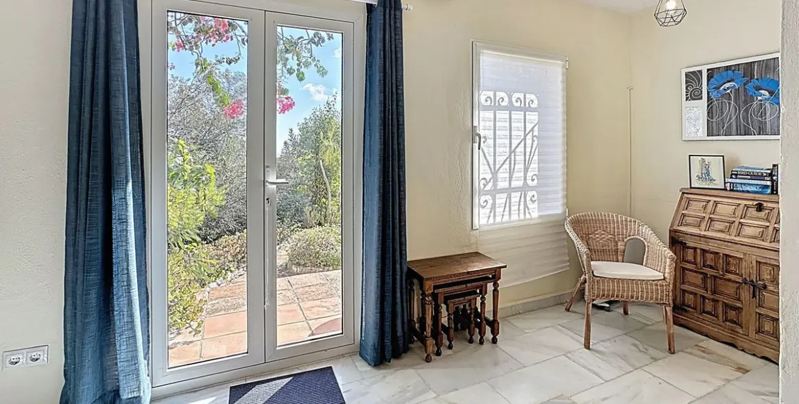 Sale of detached villa in Mijas 28