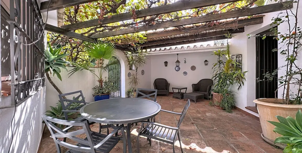 Sale of detached villa in Mijas 36
