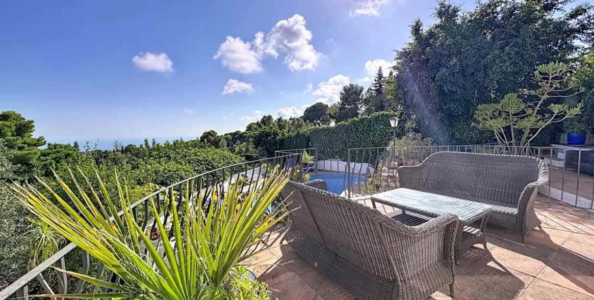 Sale of detached villa in Mijas 49