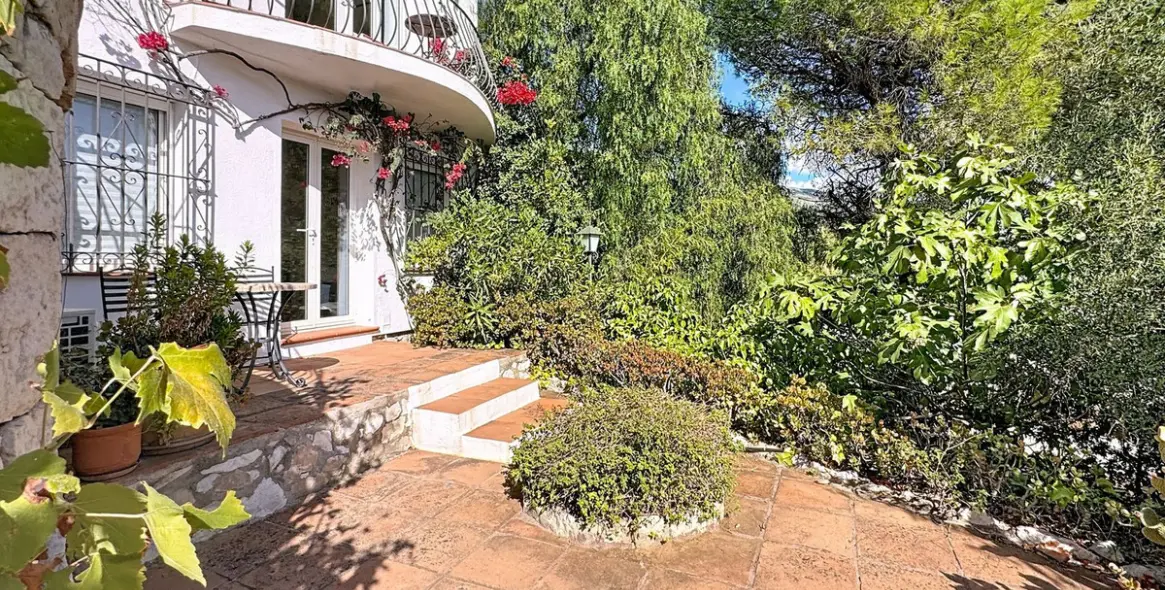 Sale of detached villa in Mijas 51