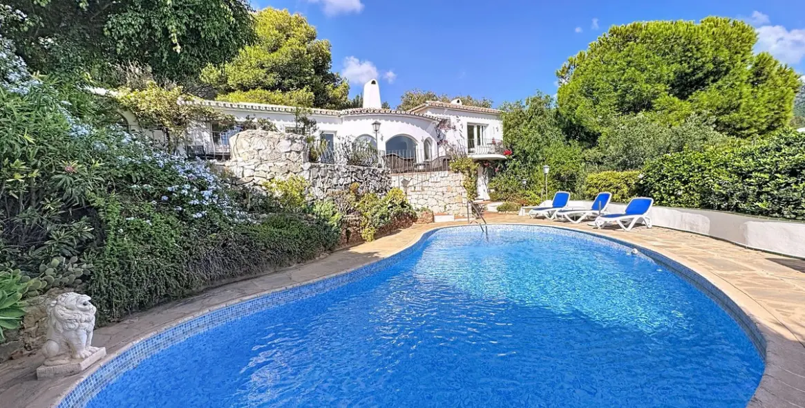 Sale of detached villa in Mijas 53
