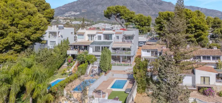 Дом на две семьи R5213785 0