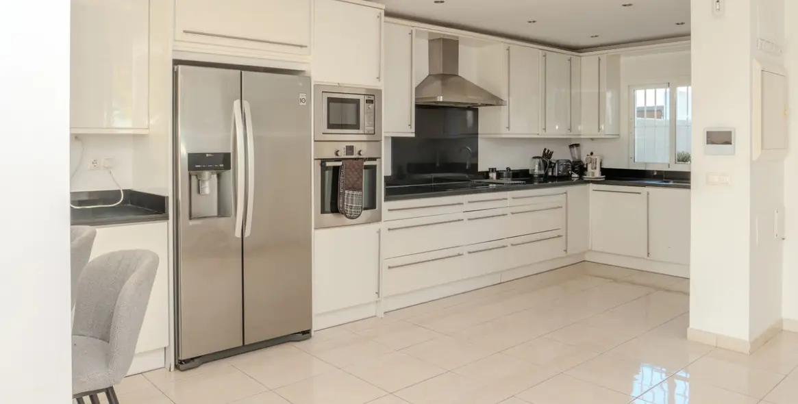 Venta de casa pareada en Nueva Andalucía (distrito Nueva Andalucía) 7