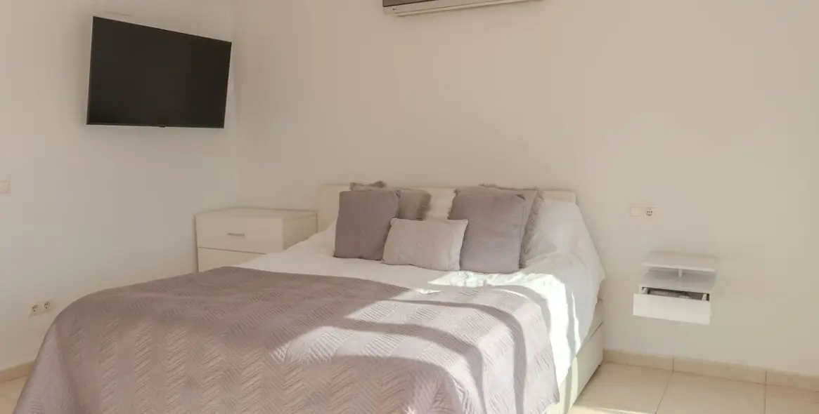 Venta de casa pareada en Nueva Andalucía (distrito Nueva Andalucía) 9