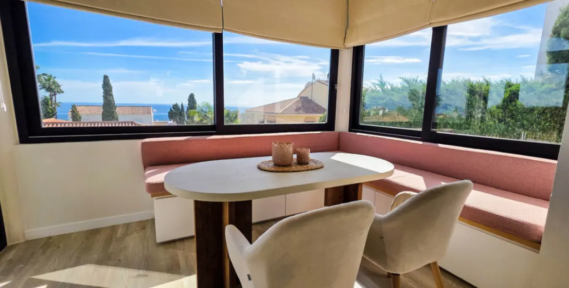 Sale of detached villa in Manilva 2