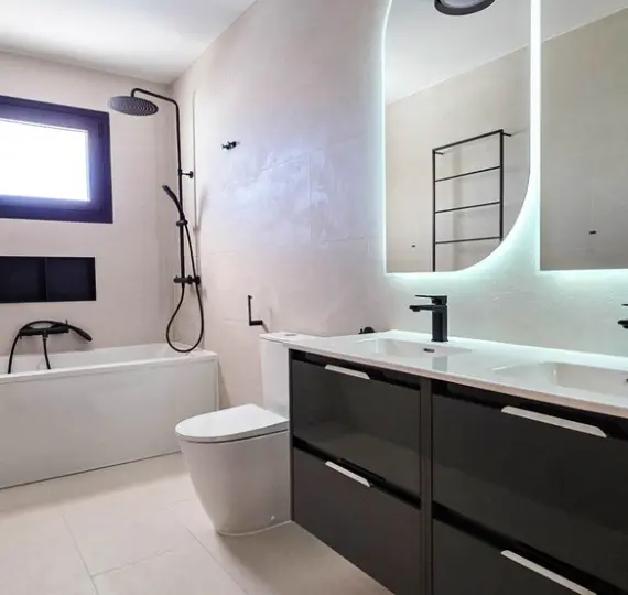 Venta de villa independiente en Manilva