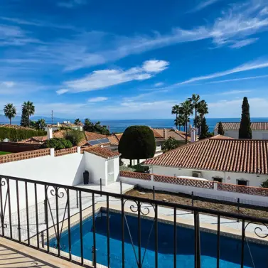 Продажа  отдельно стоящей виллы в Manilva