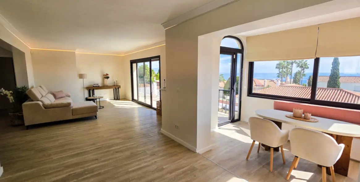 Продажа  отдельно стоящей виллы в Manilva 8