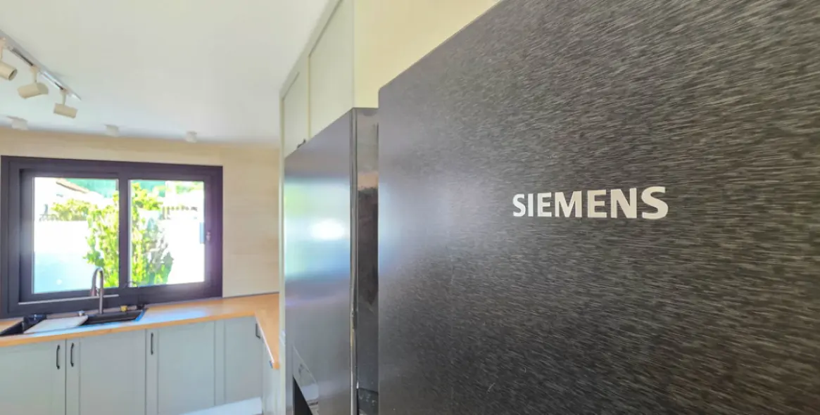 Продажа  отдельно стоящей виллы в Manilva 31