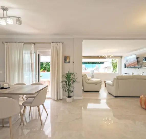 Sale of semi-detached house in Torremolinos